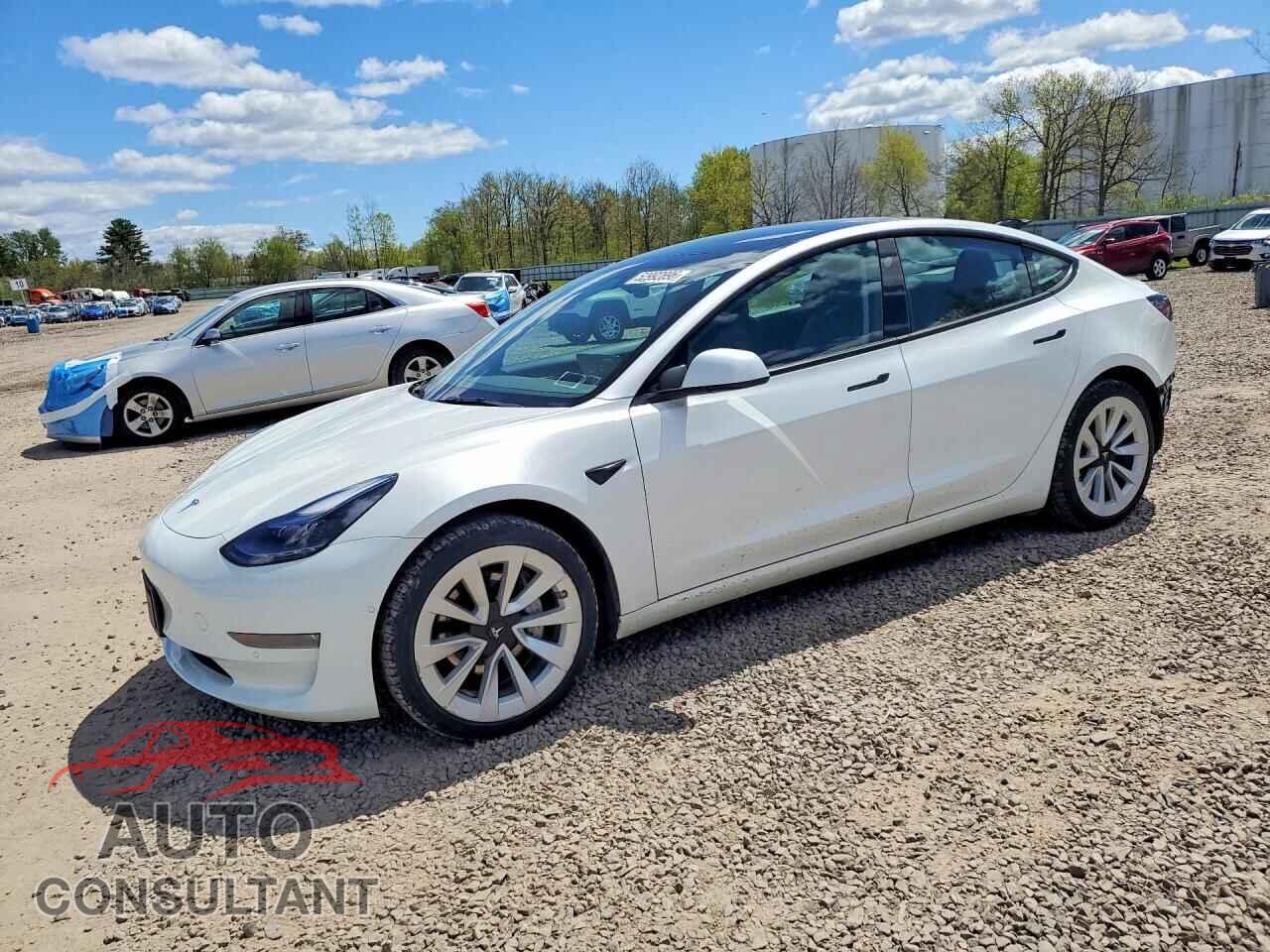 TESLA MODEL 3 2022 - 5YJ3E1EB6NF199899