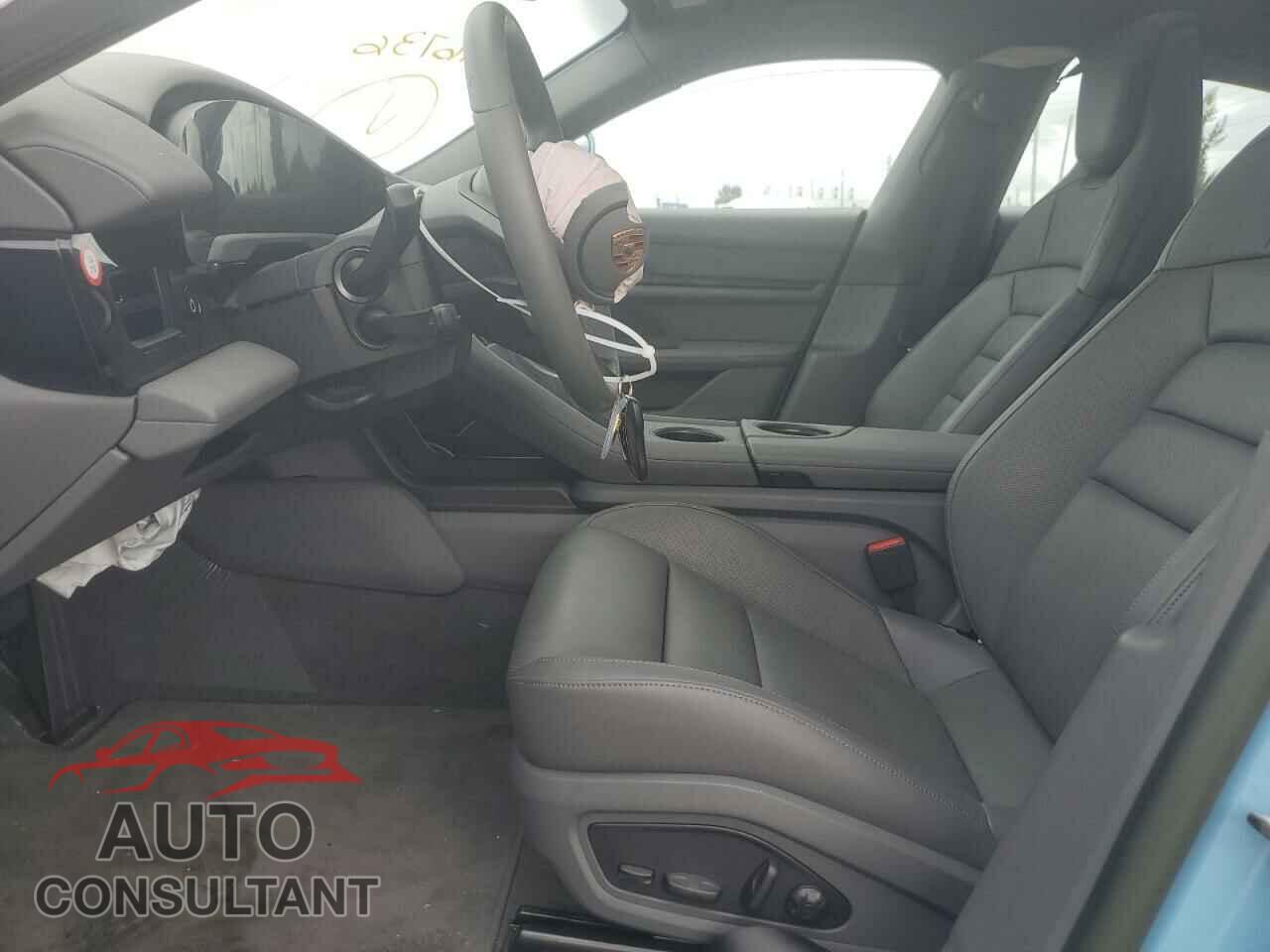 PORSCHE TAYCAN 2023 - WP0AA2Y15PSA13337