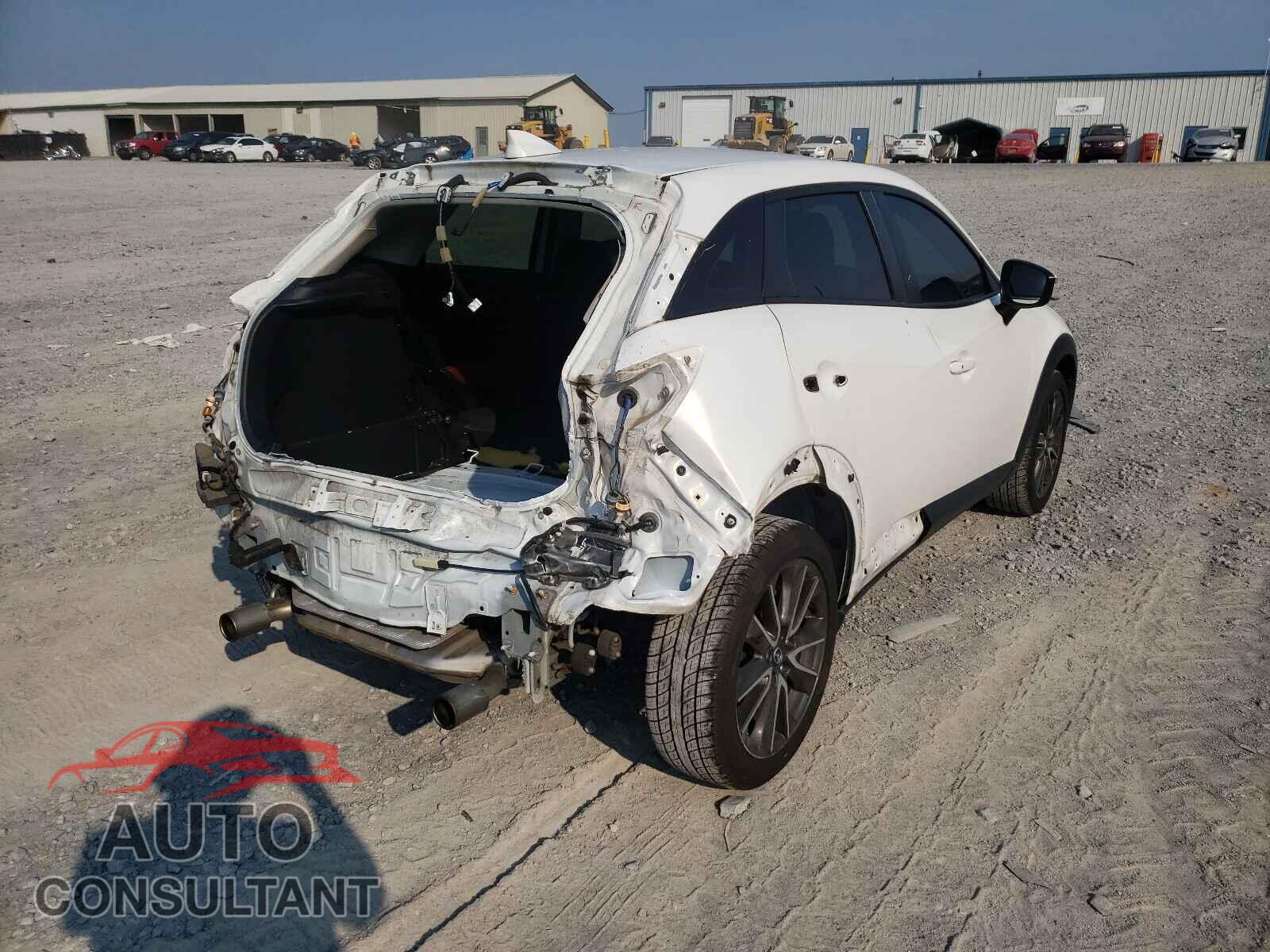 MAZDA CX-3 2017 - JM1DKFC78H0157004