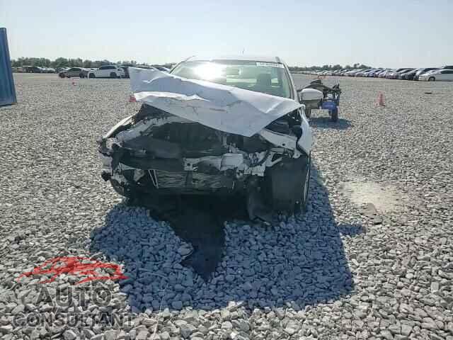 FORD FOCUS 2017 - 1FADP3F28HL202219