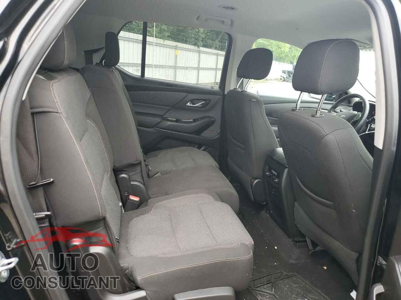 CHEVROLET TRAVERSE 2018 - 1GNERFKW3JJ118935