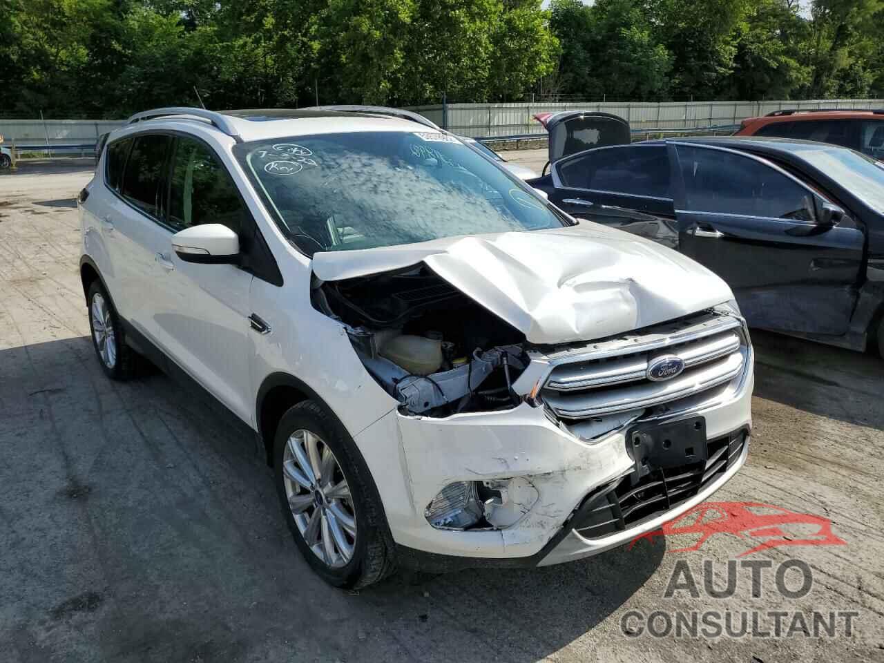 FORD ESCAPE 2017 - 1FMCU0J91HUA37217
