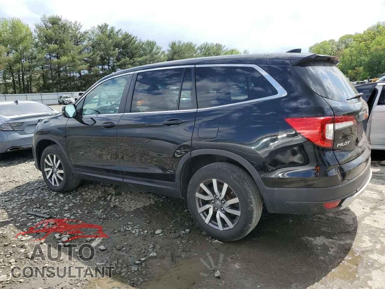 HONDA PILOT 2021 - 5FNYF6H56MB088564