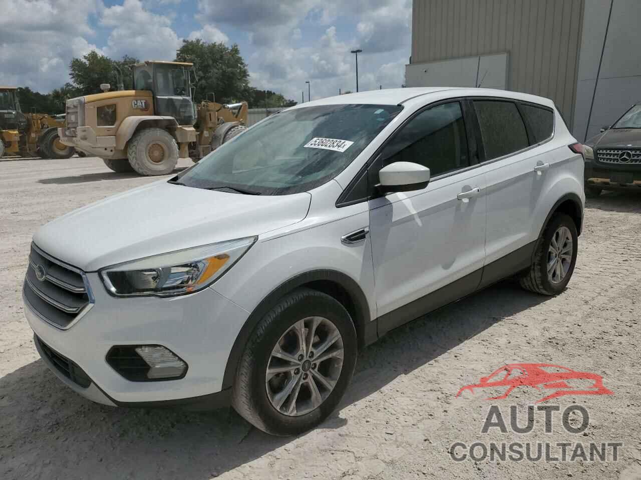 FORD ESCAPE 2017 - 1FMCU9GD6HUB95763