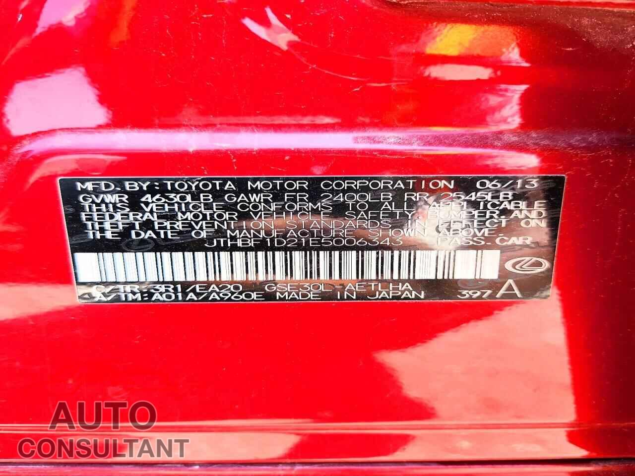 LEXUS IS 2014 - JTHBF1D21E5006343