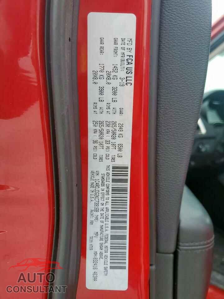 DODGE DURANGO 2019 - 1C4RDJDG2KC739168
