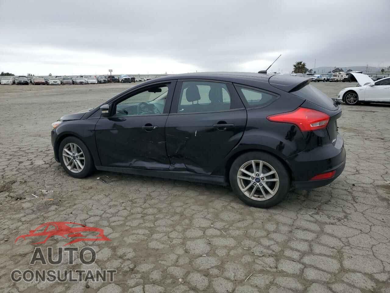 FORD FOCUS 2016 - 1FADP3K2XGL406041