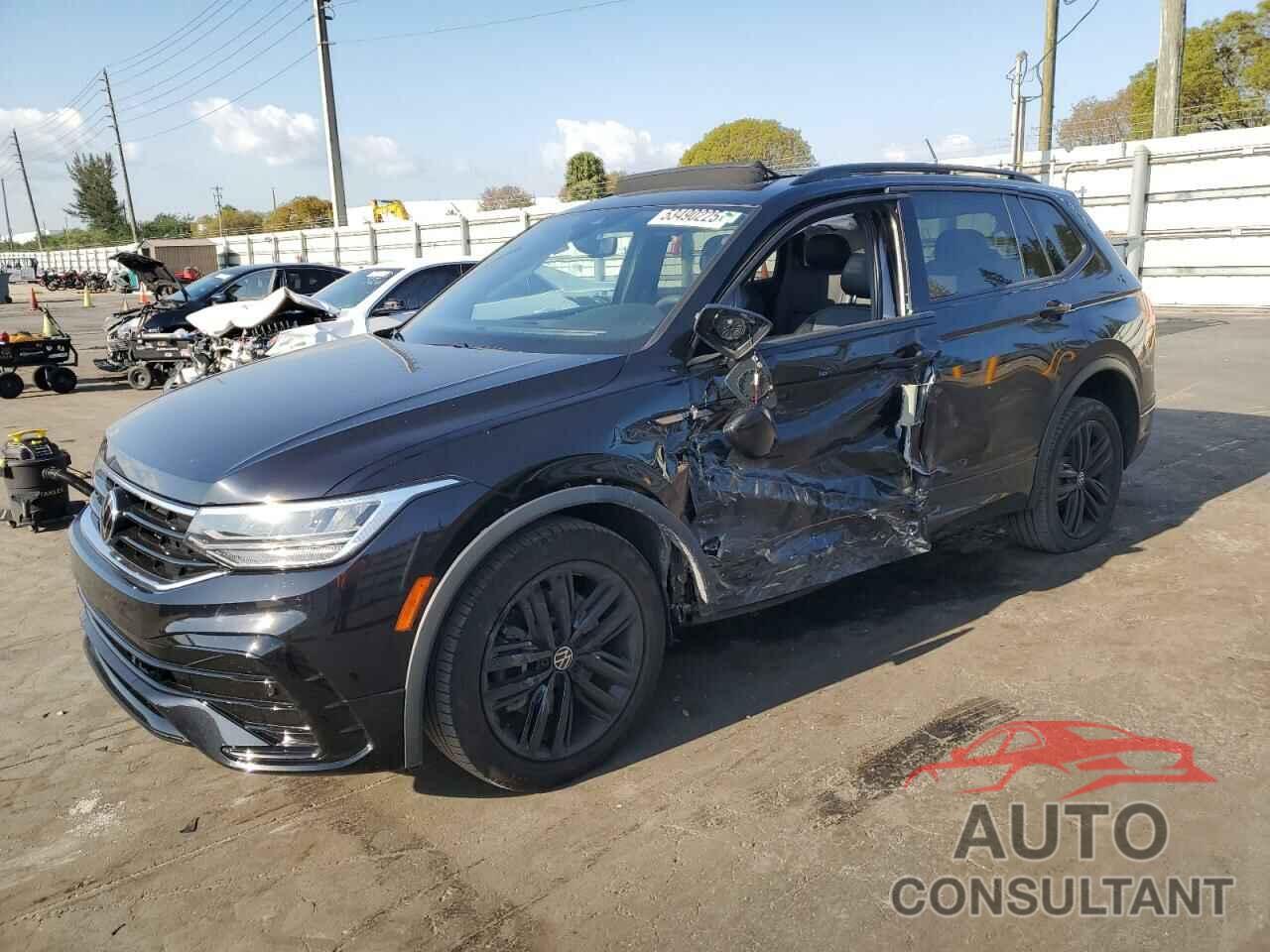 VOLKSWAGEN TIGUAN 2022 - 3VVCB7AX0NM056683