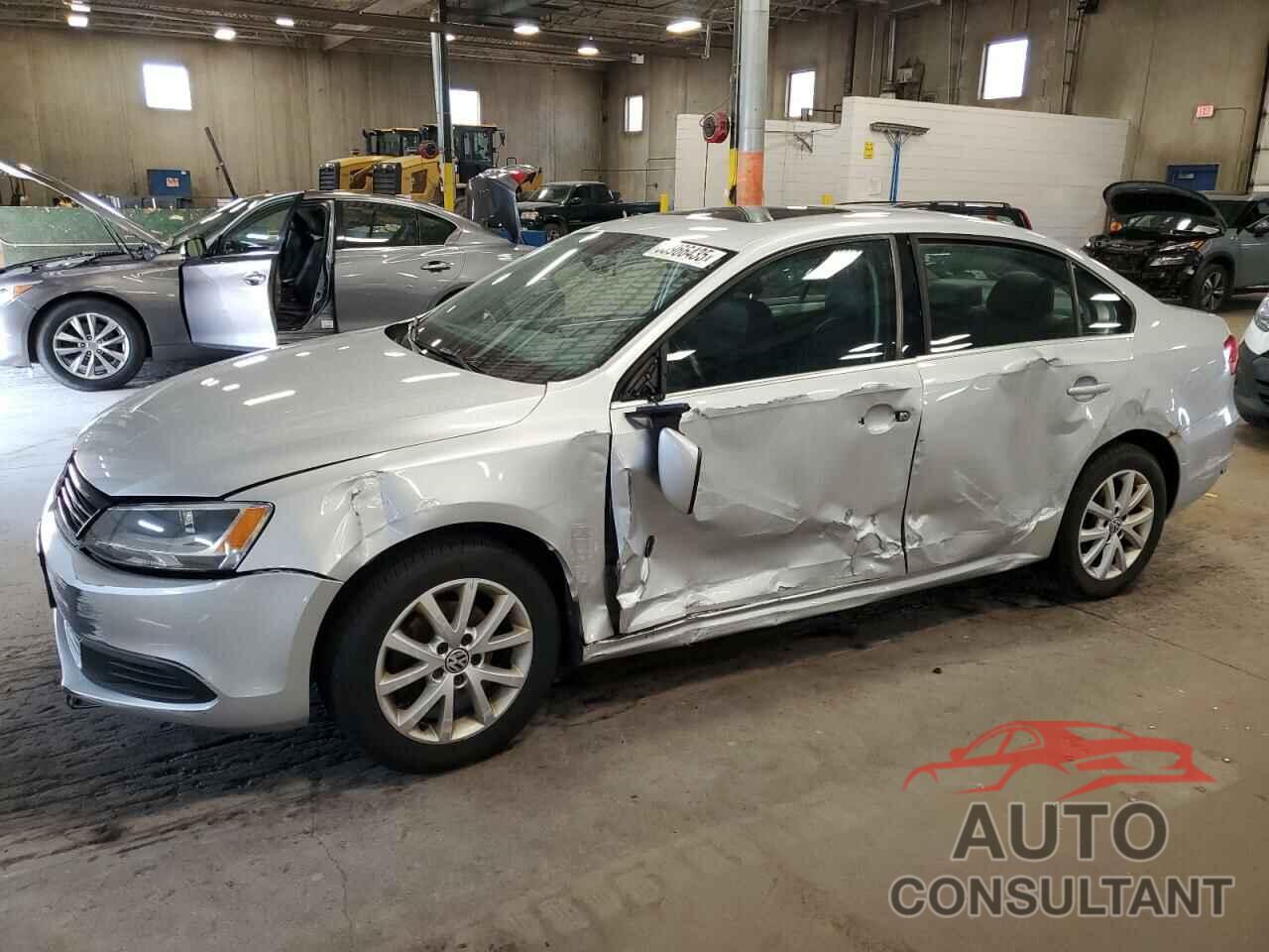 VOLKSWAGEN JETTA 2013 - 3VWDX7AJ5DM255319