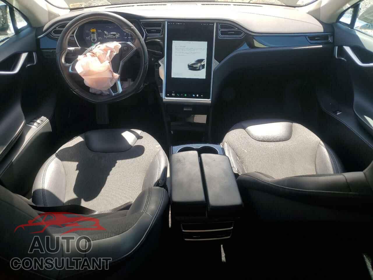 TESLA MODEL S 2016 - 5YJSA1E2XGF121040