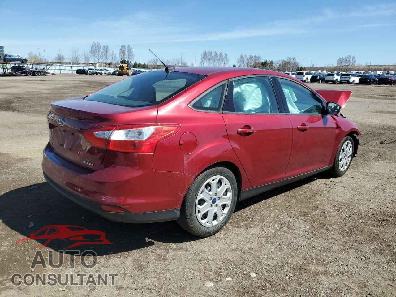 FORD FOCUS 2014 - 1FADP3F28EL226130