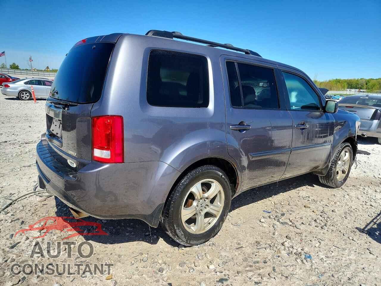 HONDA PILOT 2015 - 5FNYF4H5XFB075680