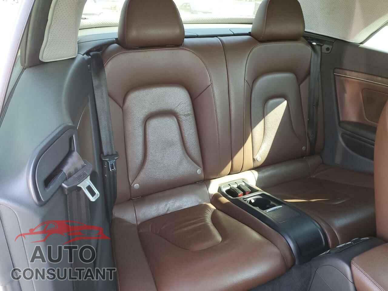 AUDI A5 2014 - WAUCFAFH4EN000590