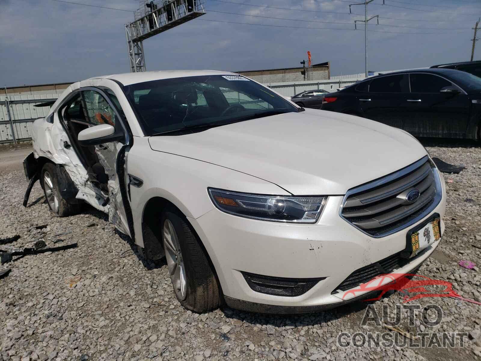 FORD TAURUS 2018 - 1FAHP2E85JG127737