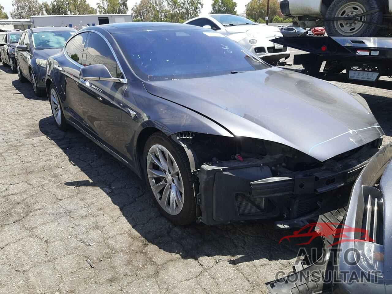 TESLA MODEL S 2017 - 5YJSA1E28HF186566