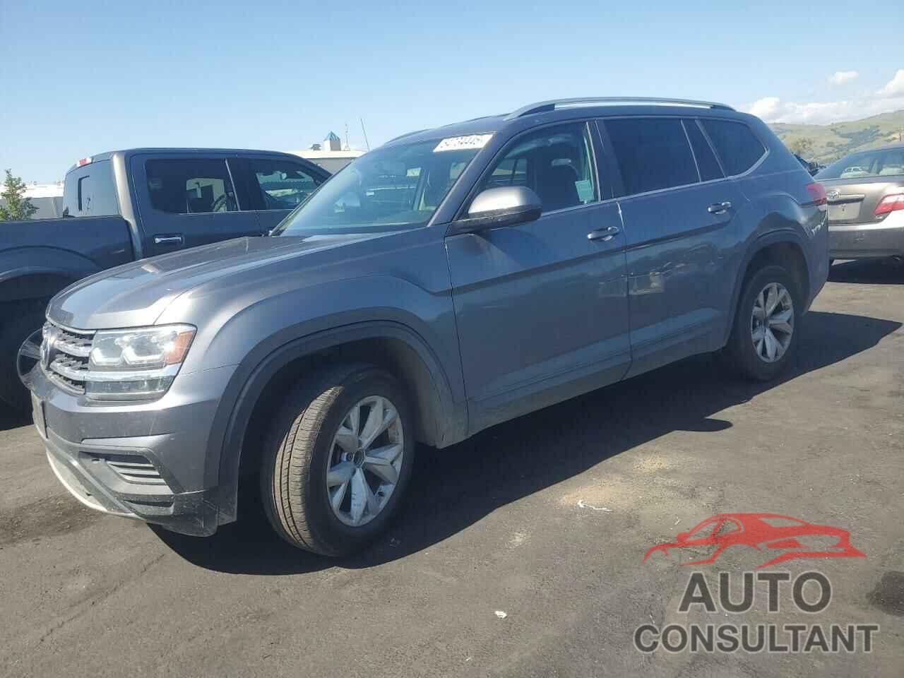 VOLKSWAGEN ATLAS 2018 - 1V2GR2CA7JC533059