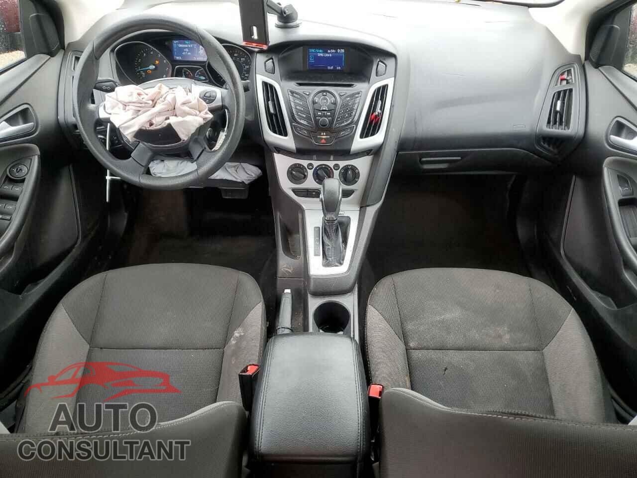 FORD FOCUS 2014 - 1FADP3F20EL155117
