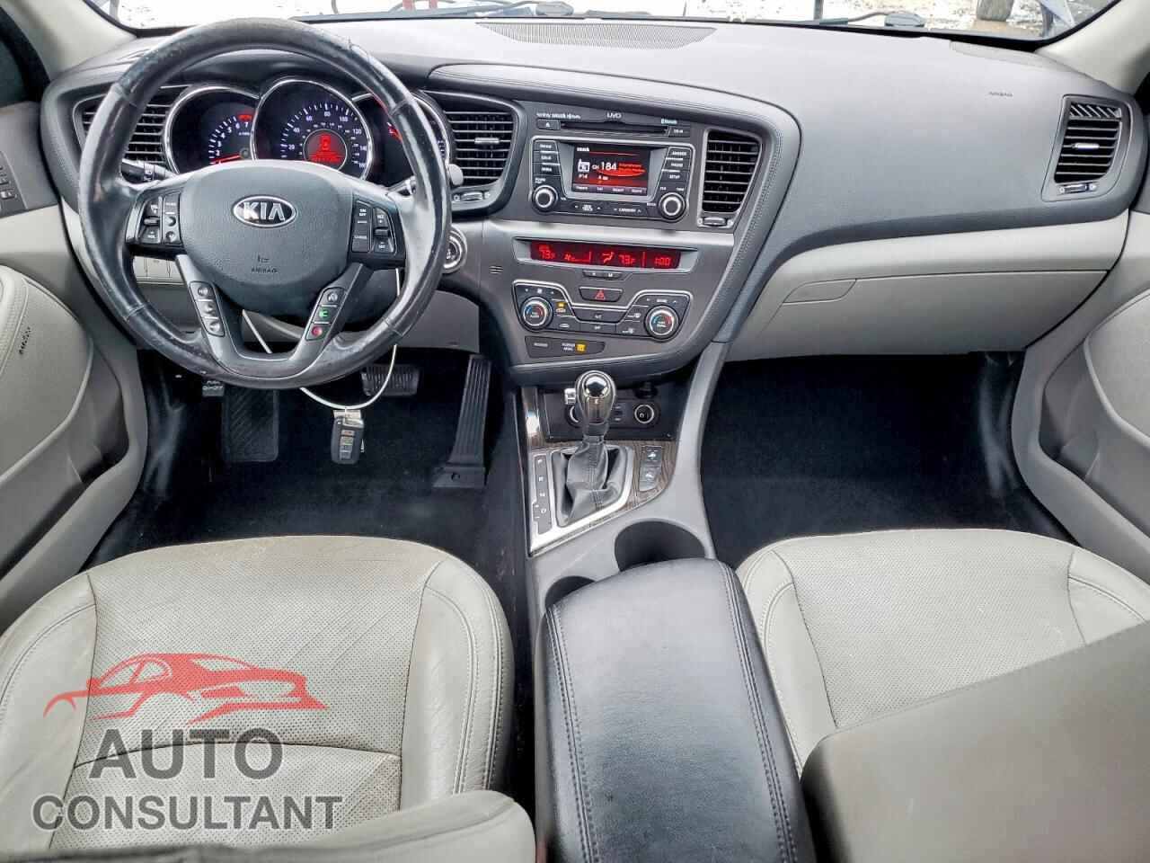 KIA OPTIMA 2013 - 5XXGN4A77DG178043