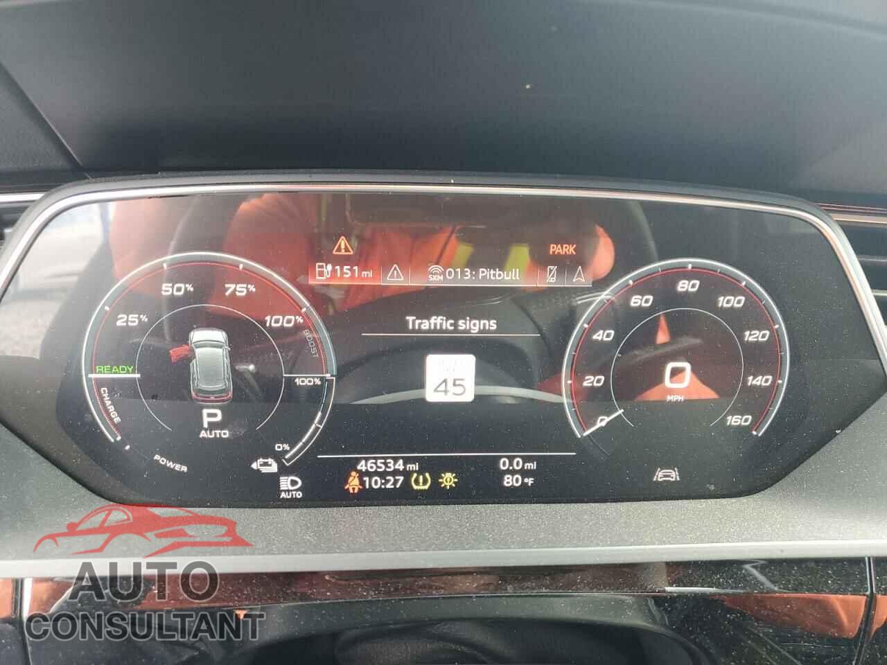 AUDI E-TRON 2019 - WA1LAAGE8KB024694