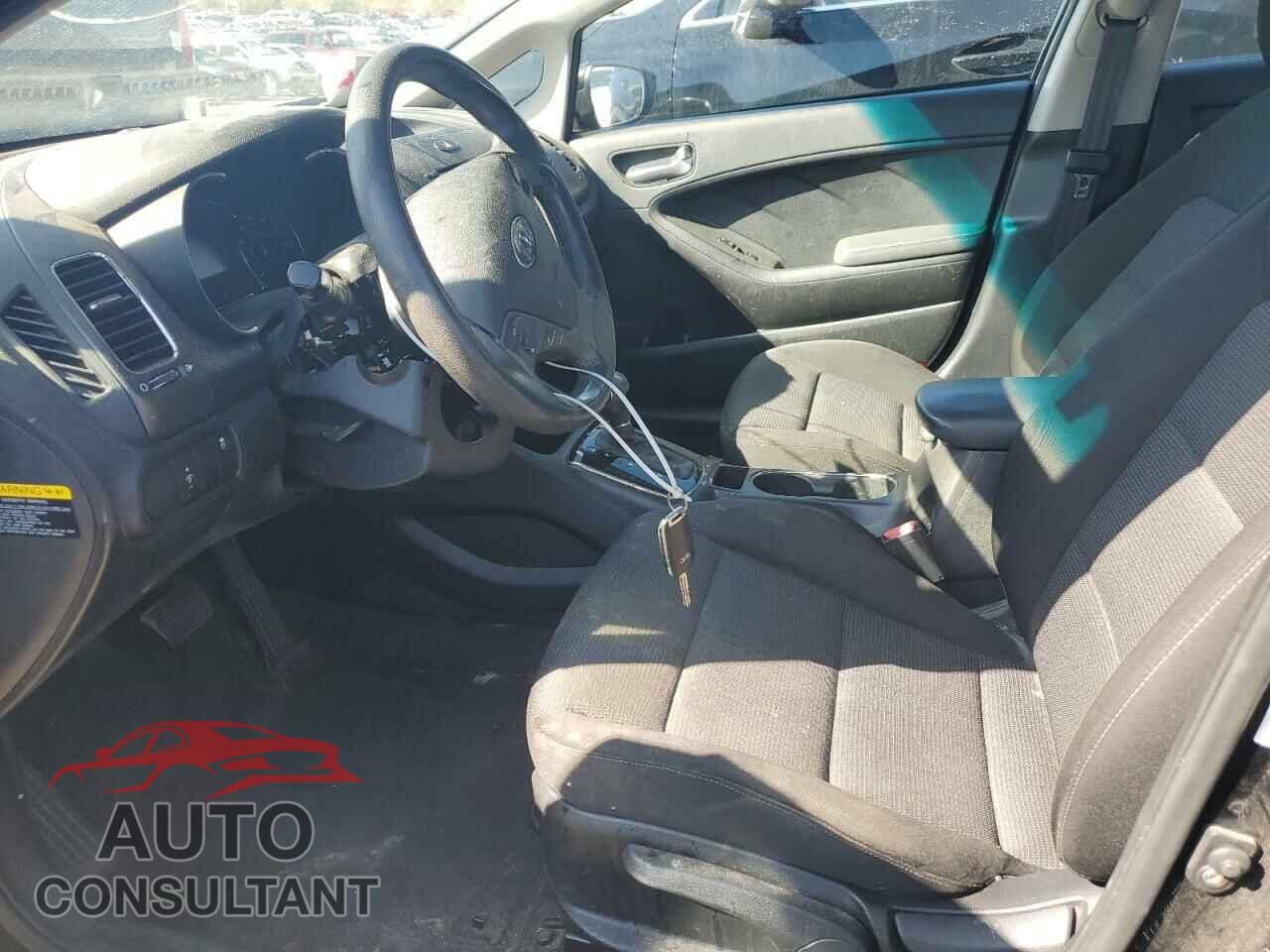 KIA FORTE 2017 - 3KPFK4A74HE140241