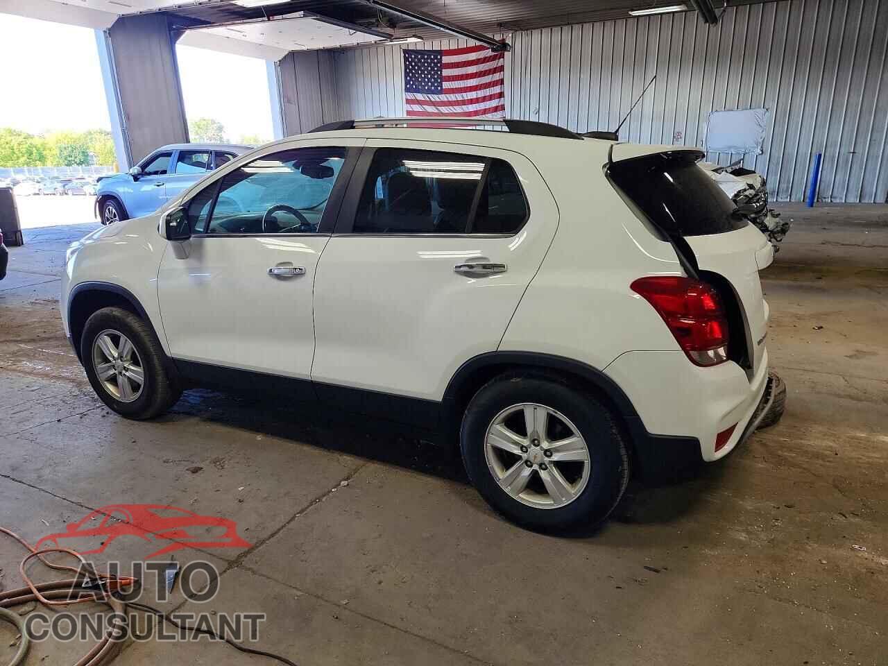 CHEVROLET TRAX 2017 - KL7CJPSB7HB227328