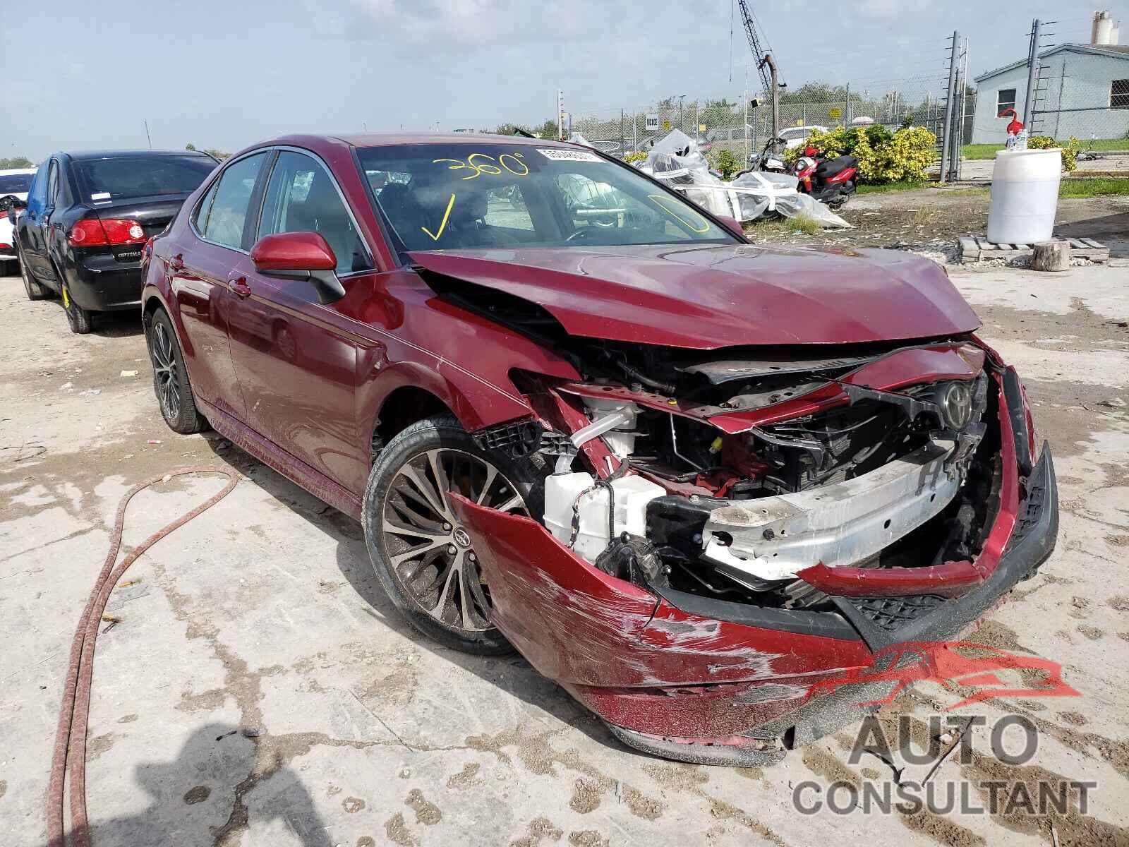 TOYOTA CAMRY 2018 - 4T1B11HK6JU534966