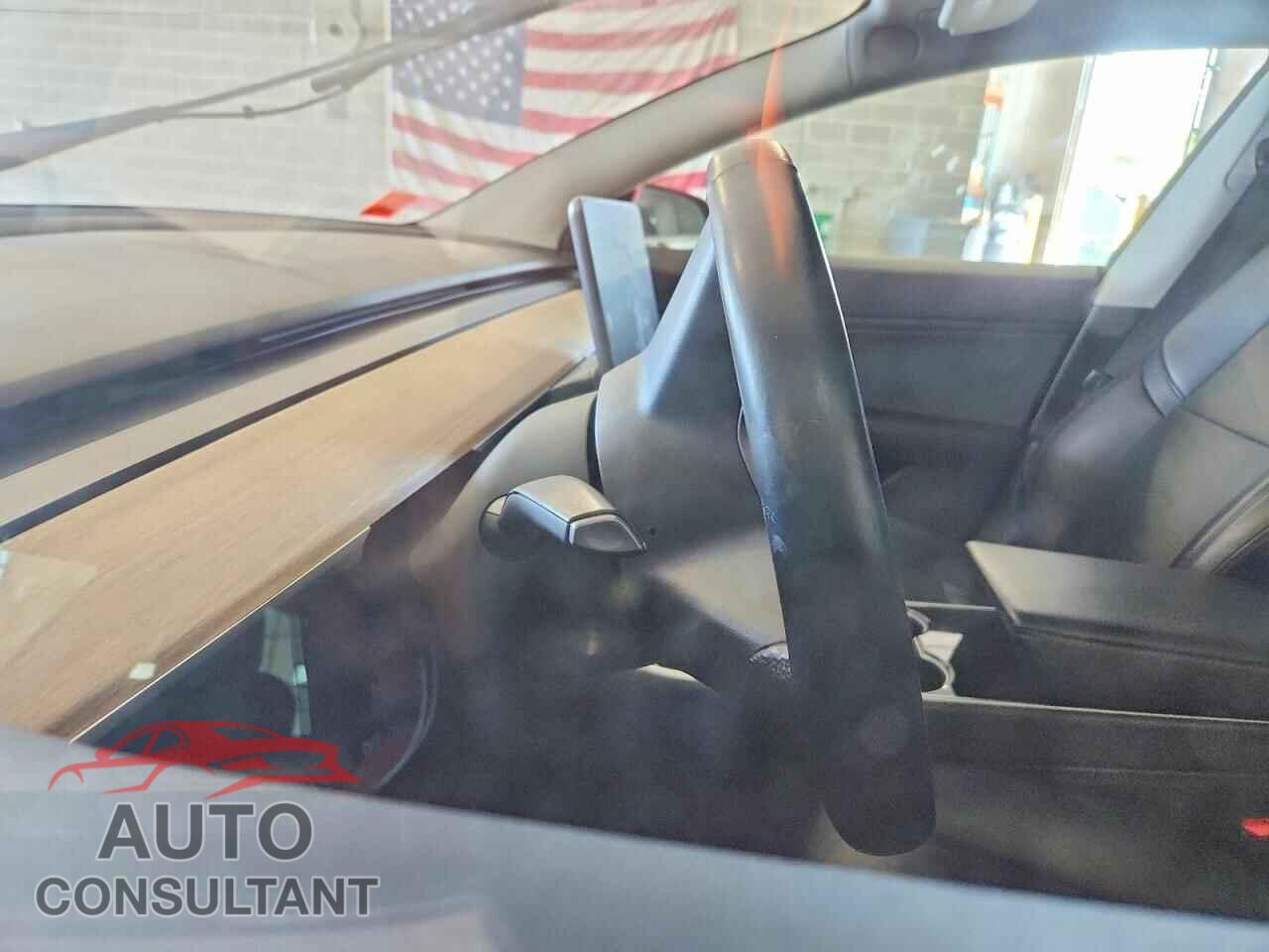 TESLA MODEL 3 2018 - 5YJ3E1EA7JF006256