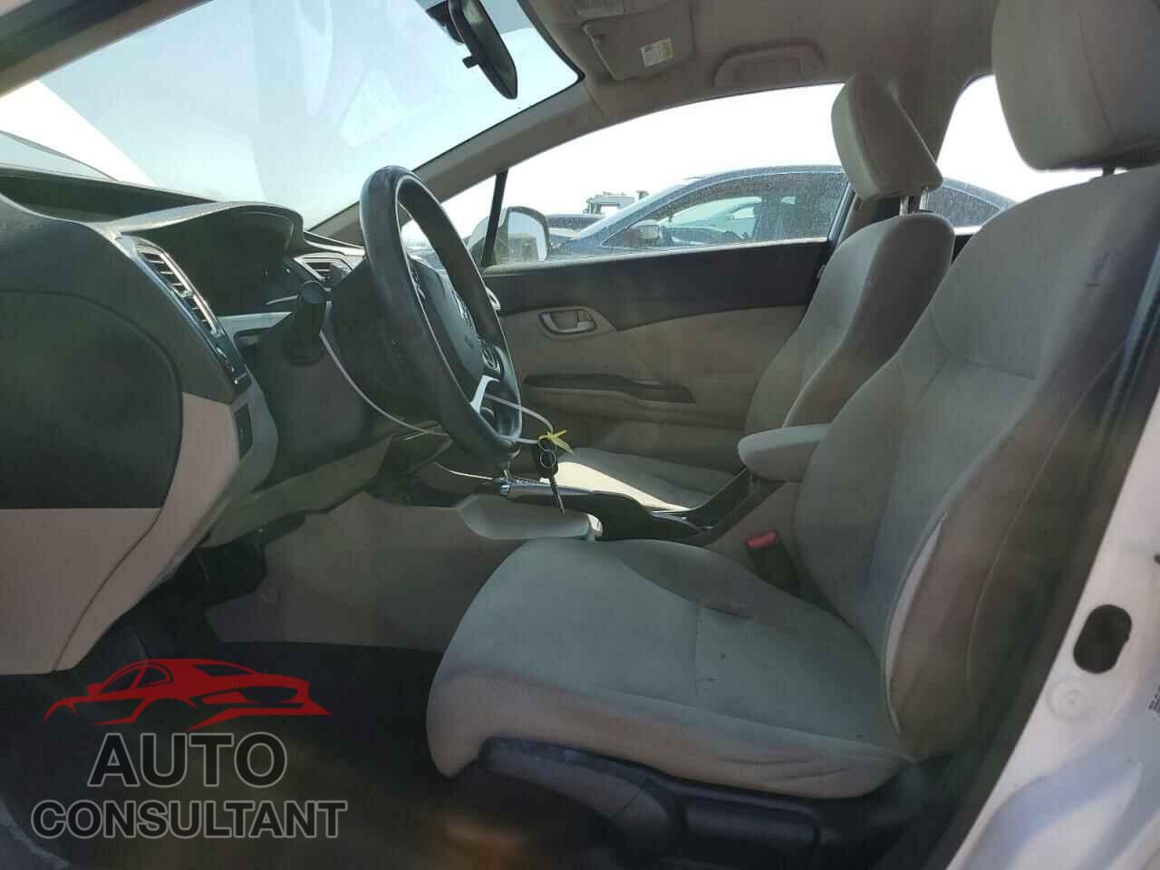 HONDA CIVIC 2013 - 19XFB2F58DE293100