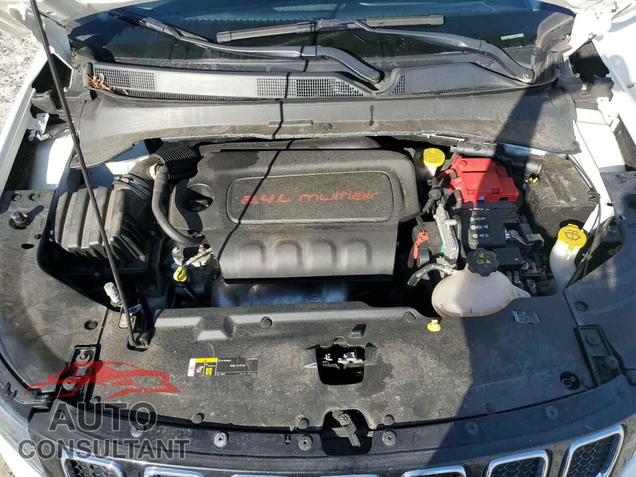 JEEP COMPASS 2020 - 3C4NJDBB7LT228982