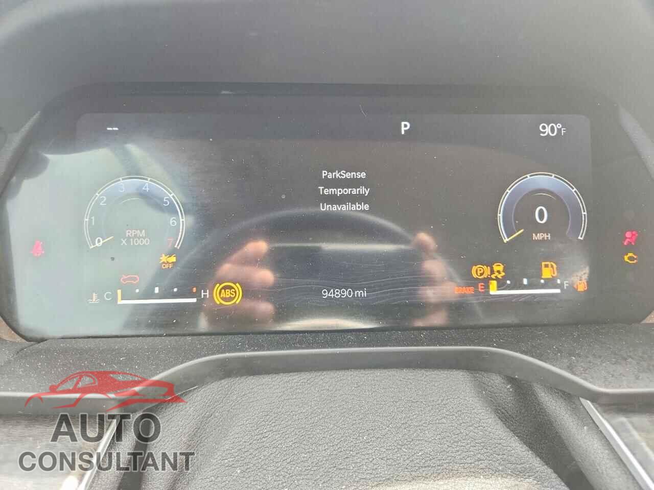 JEEP CHEROKEE 2023 - 1C4RJGBG5PC648000