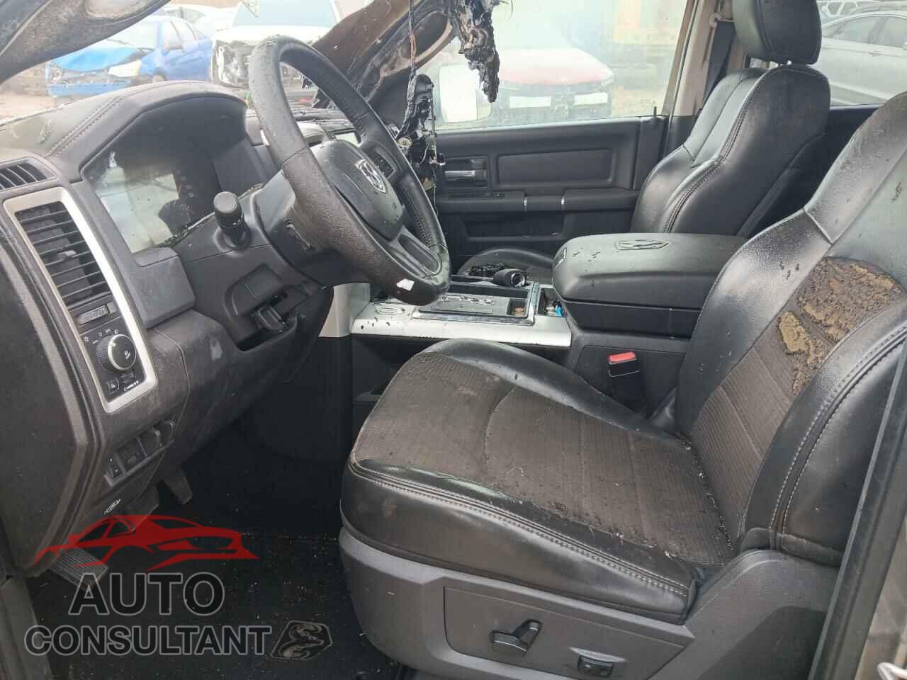 DODGE RAM 1500 2012 - 1C6RD7HT0CS266640