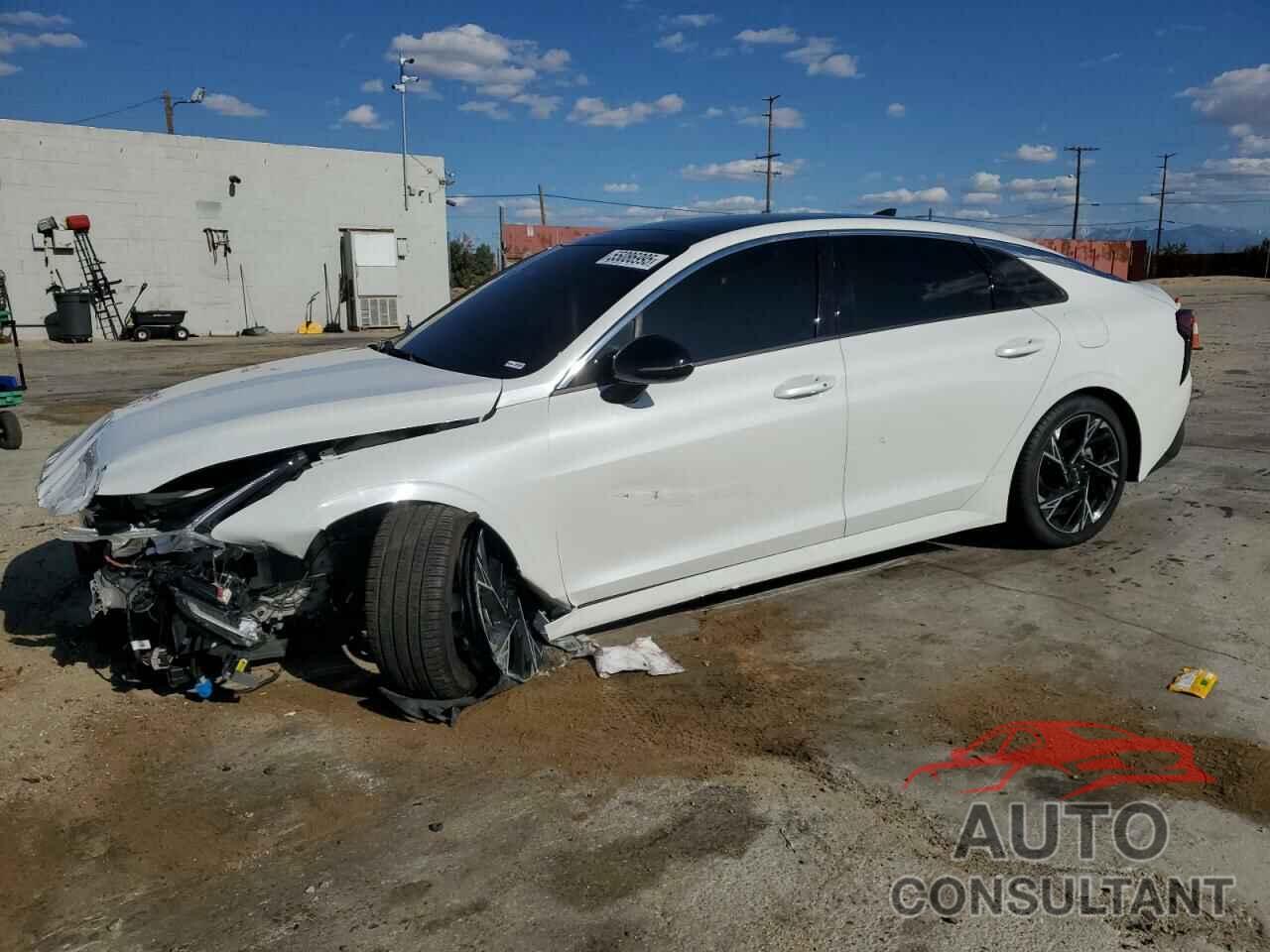 KIA K5 2025 - KNAG64J73S5324224