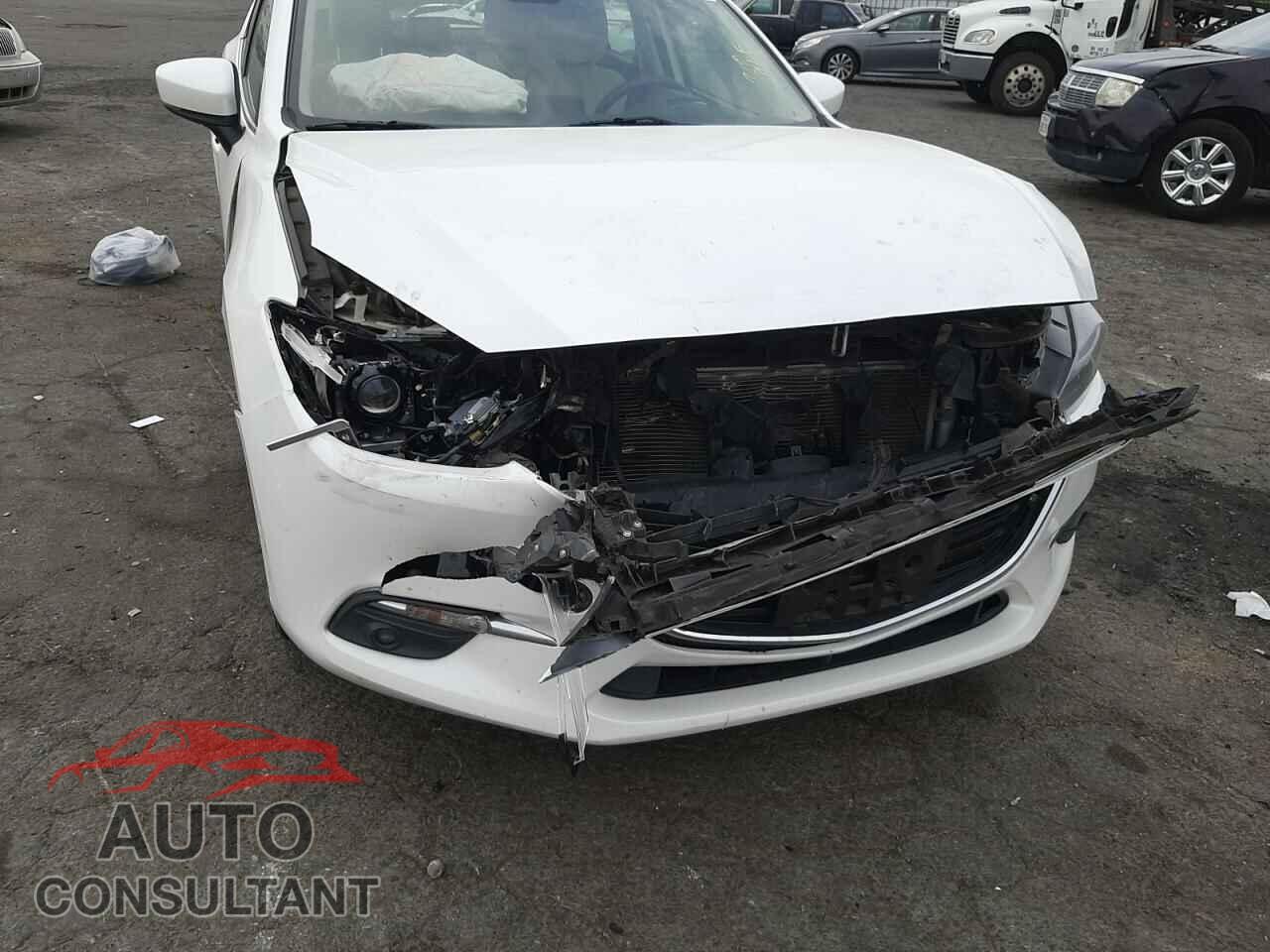 MAZDA 3 2017 - 3MZBN1M32HM150055