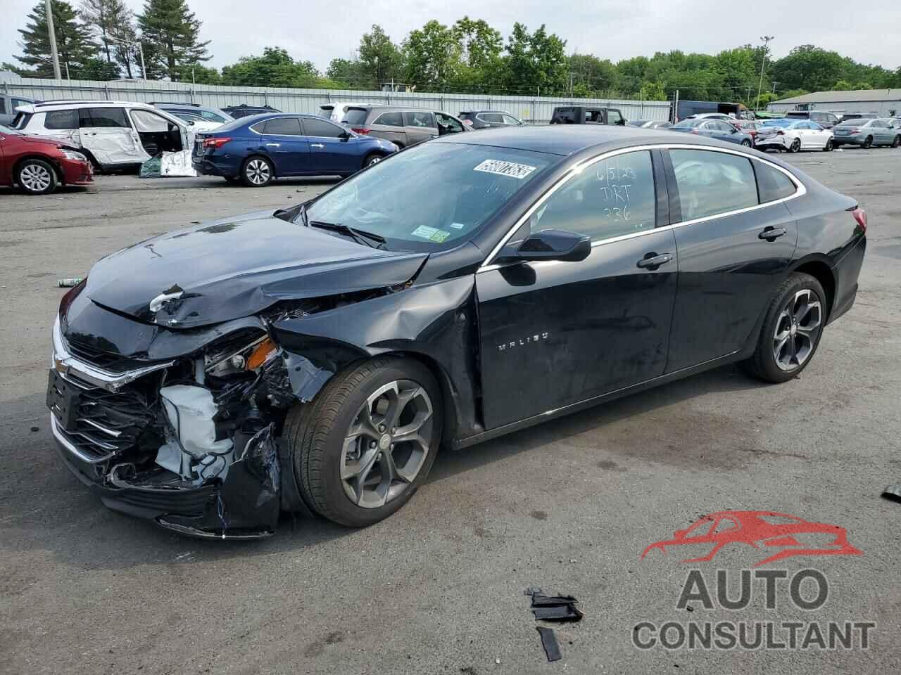 CHEVROLET MALIBU 2022 - 1G1ZD5ST3NF185089