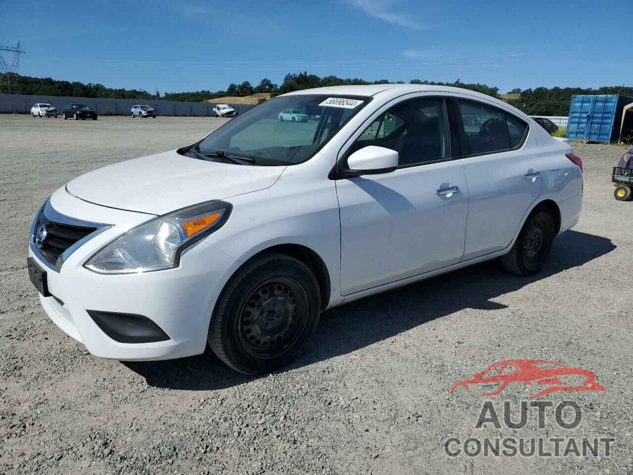 NISSAN VERSA 2018 - 3N1CN7AP3JL806893