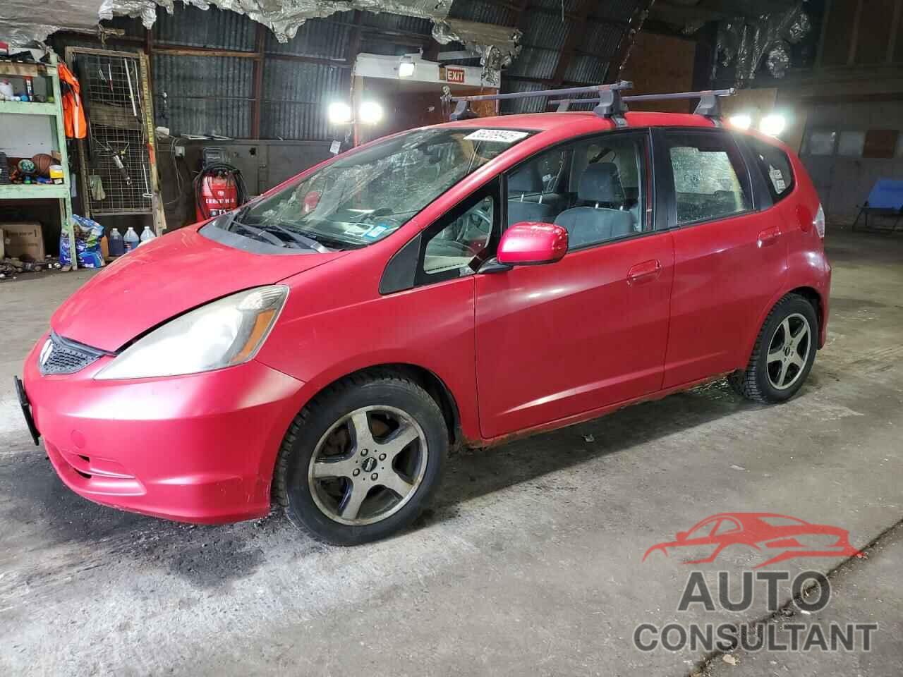 HONDA FIT 2013 - JHMGE8H34DC068446