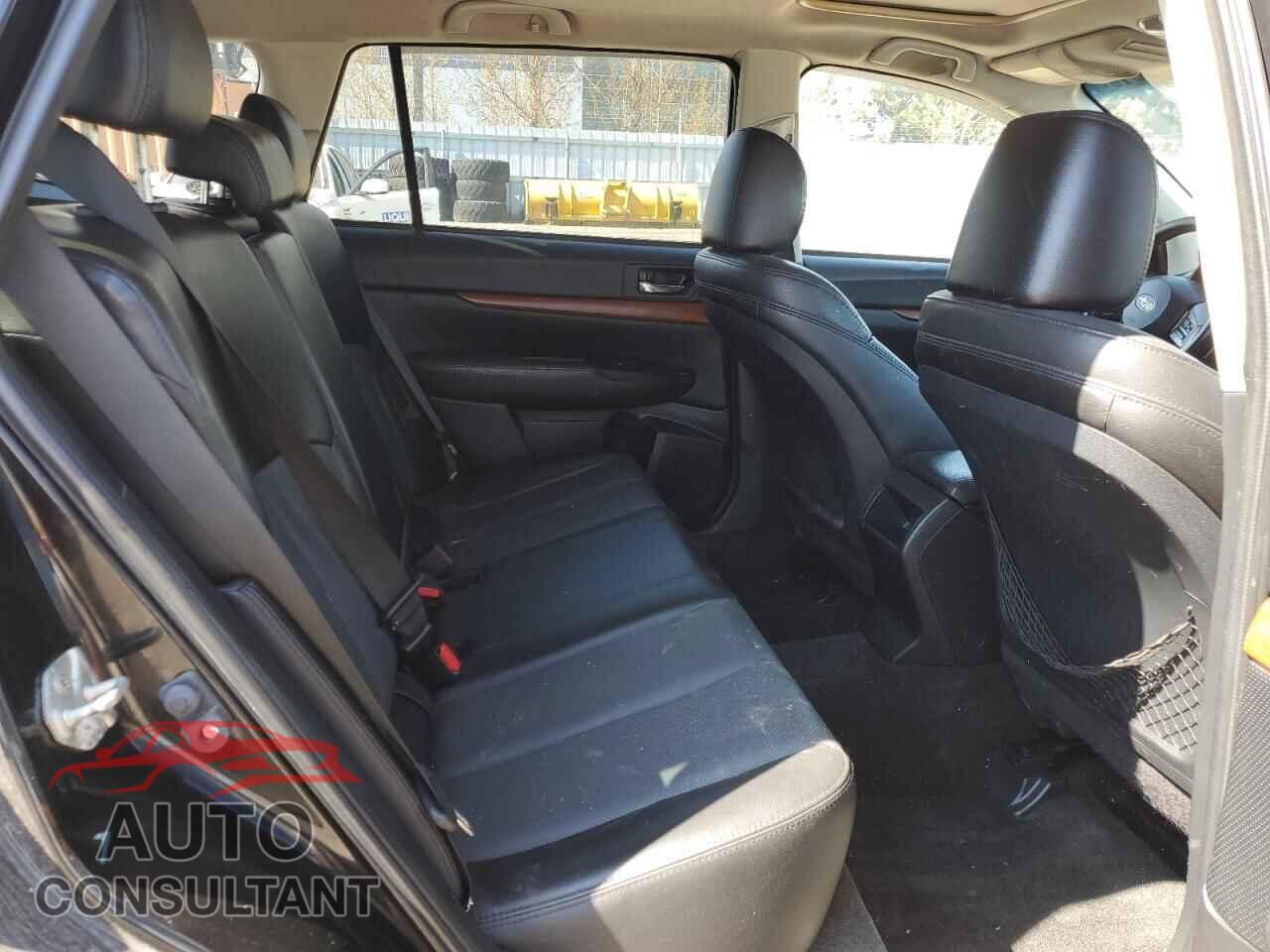 SUBARU OUTBACK 2013 - 4S4BRGLC8D3234576