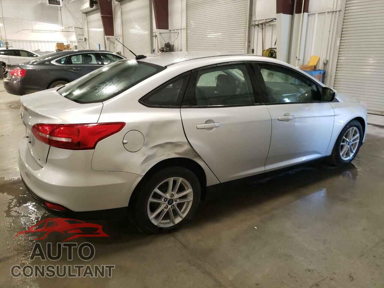 FORD FOCUS 2017 - 1FADP3F20HL319924