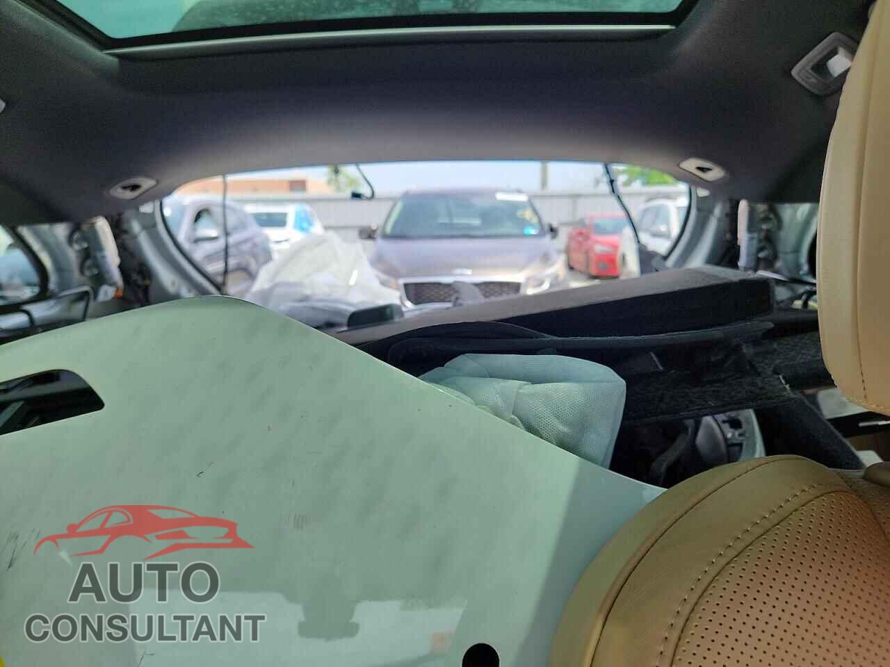 PORSCHE MACAN 2022 - WP1AA2A50NLB06315