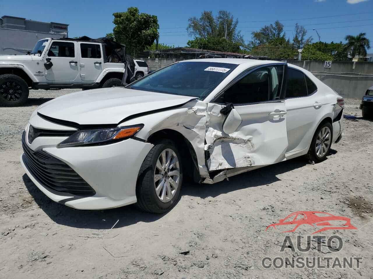 TOYOTA CAMRY 2018 - 4T1B11HKXJU514445
