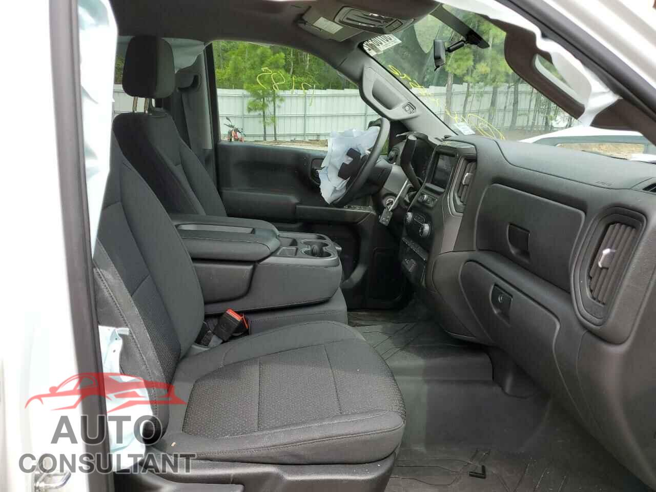 CHEVROLET SILVERADO 2021 - 3GCPYCEF1MG450683