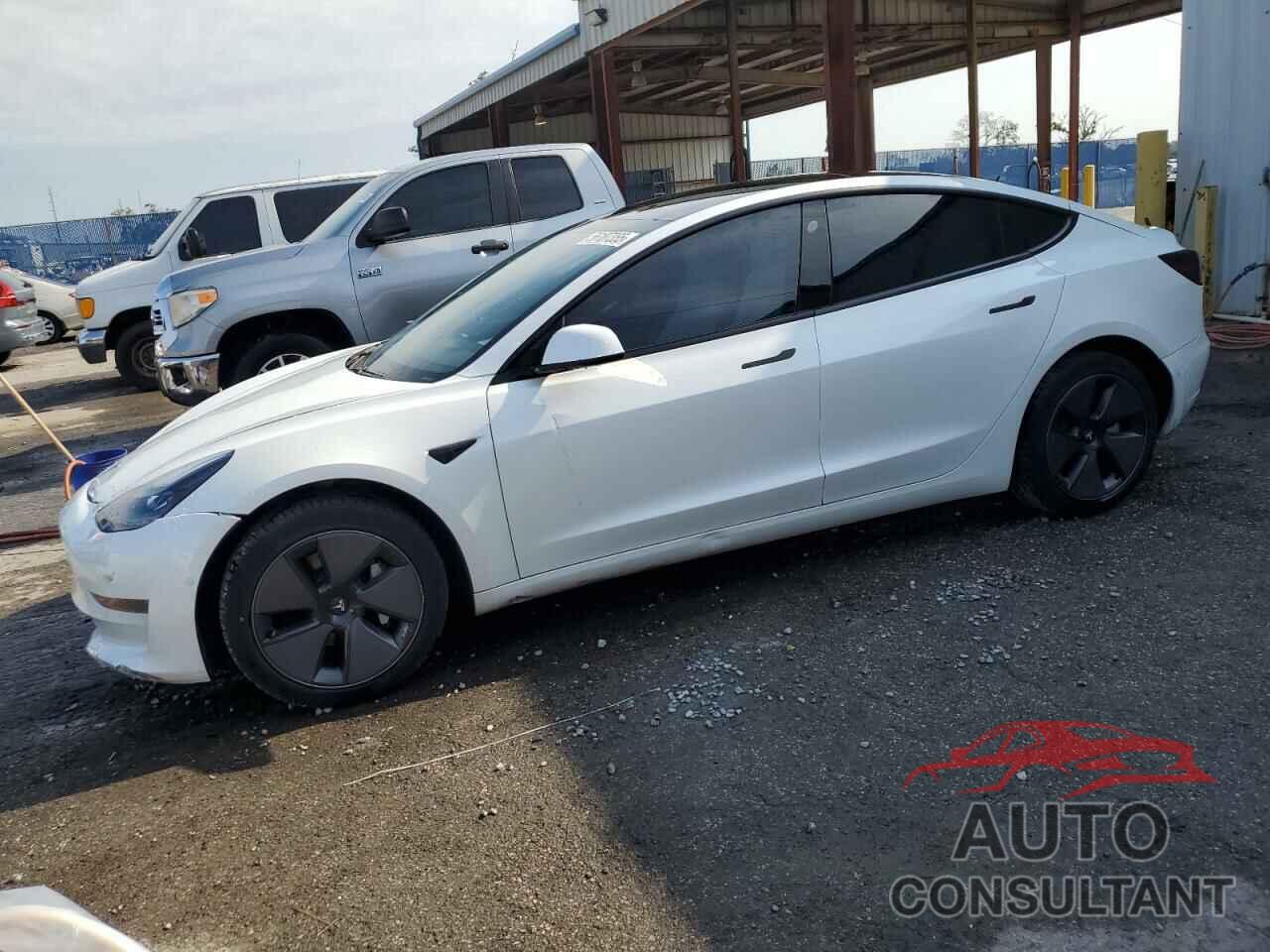 TESLA MODEL 3 2021 - 5YJ3E1EA2MF084092