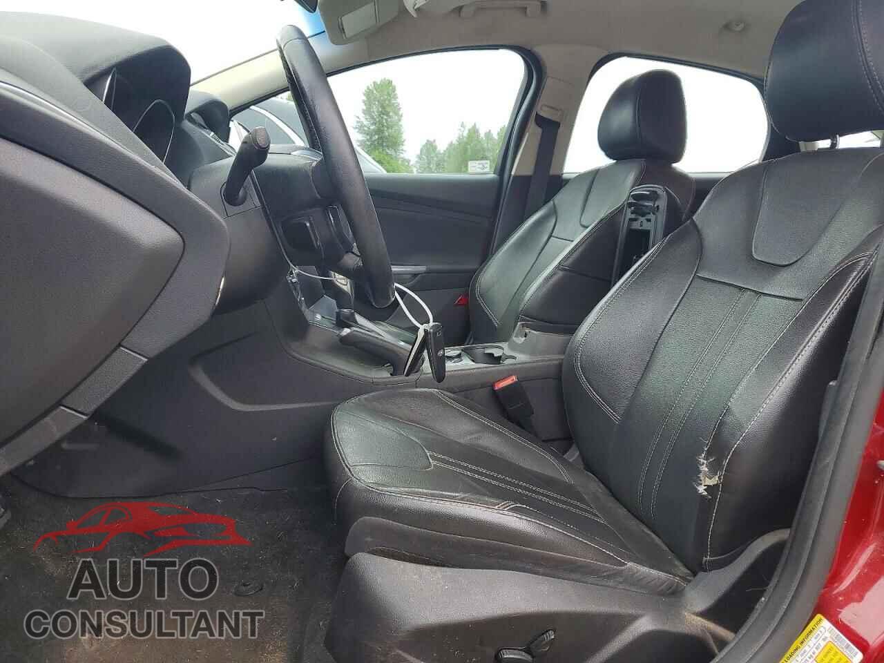 FORD FOCUS 2014 - 1FADP3J2XEL312255