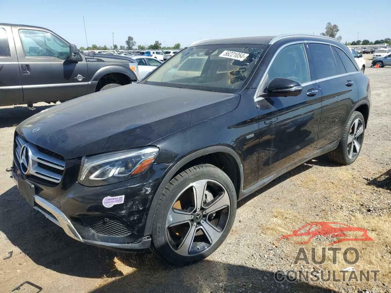 MERCEDES-BENZ GLC-CLASS 2019 - WDC0G5EB6KF575166