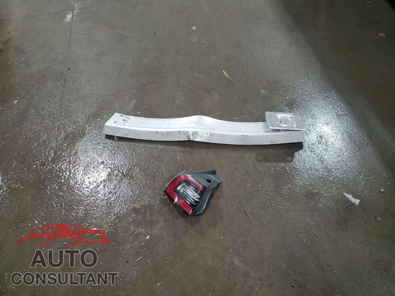 TESLA MODEL 3 2018 - 5YJ3E1EA0JF166611