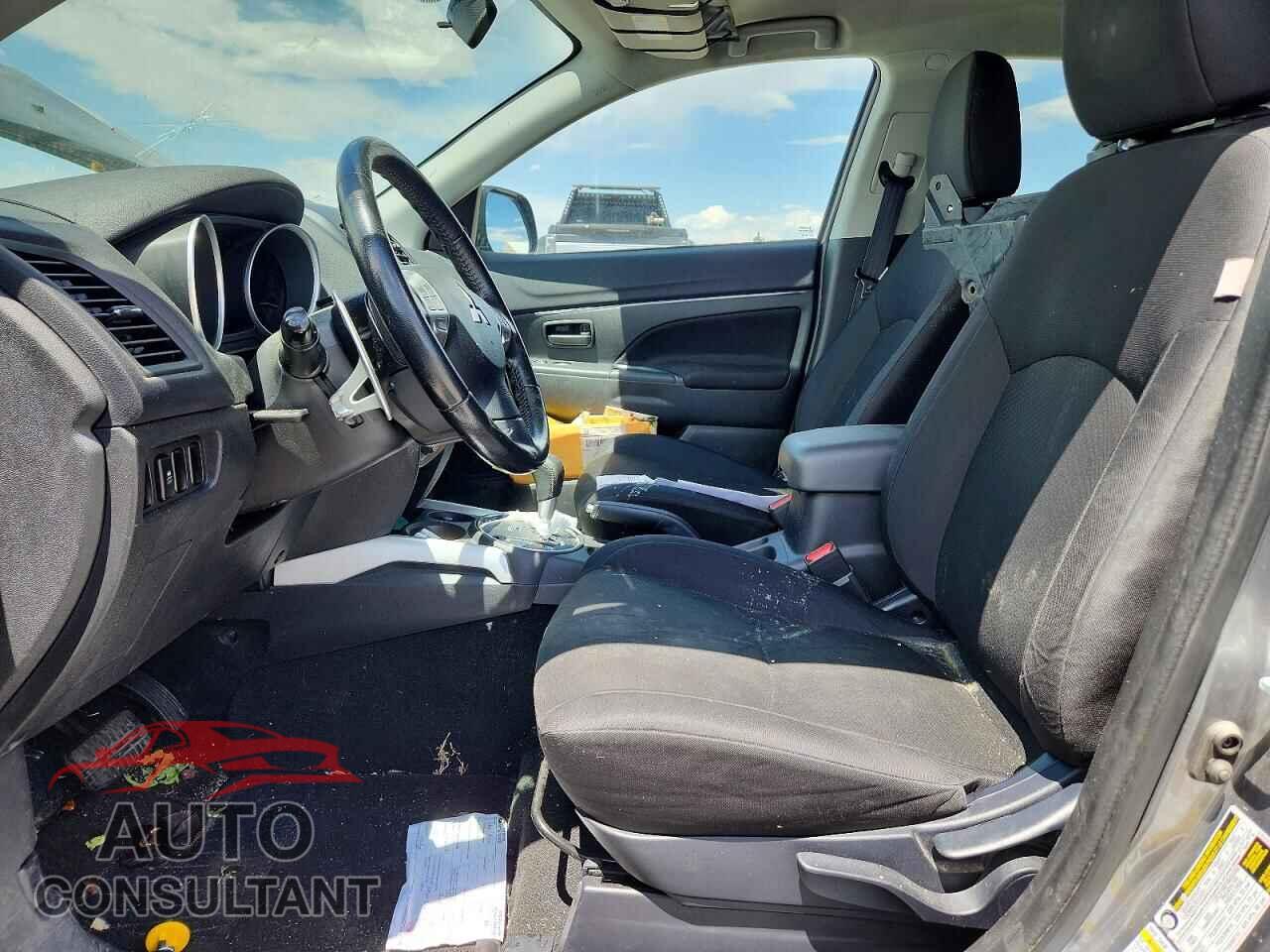 MITSUBISHI OUTLANDER 2013 - 4A4AR3AU2DE024332