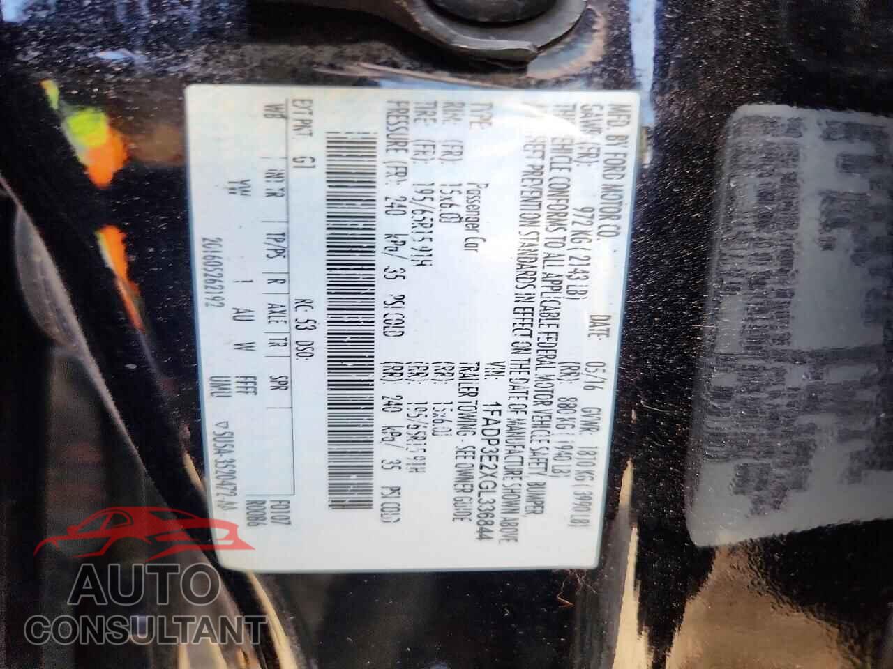 FORD FOCUS 2016 - 1FADP3E2XGL336844