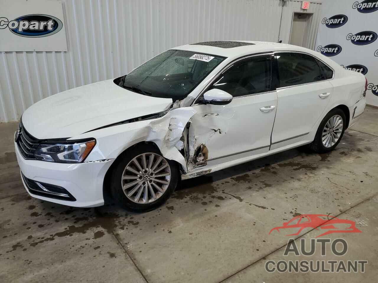 VOLKSWAGEN PASSAT 2017 - 1VWBT7A30HC020905