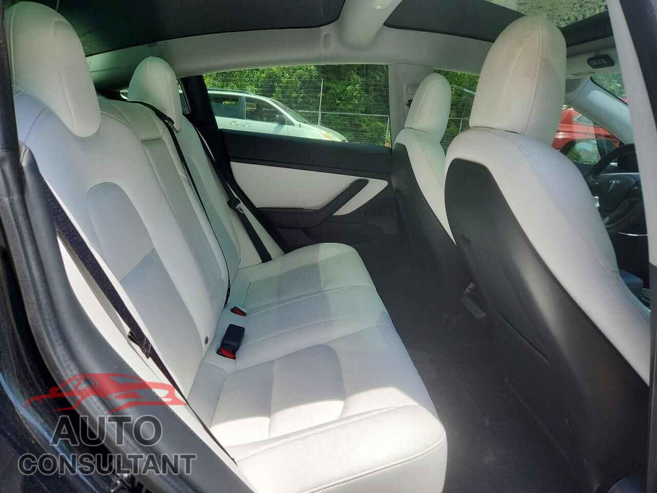 TESLA MODEL 3 2020 - 5YJ3E1EB3LF639025