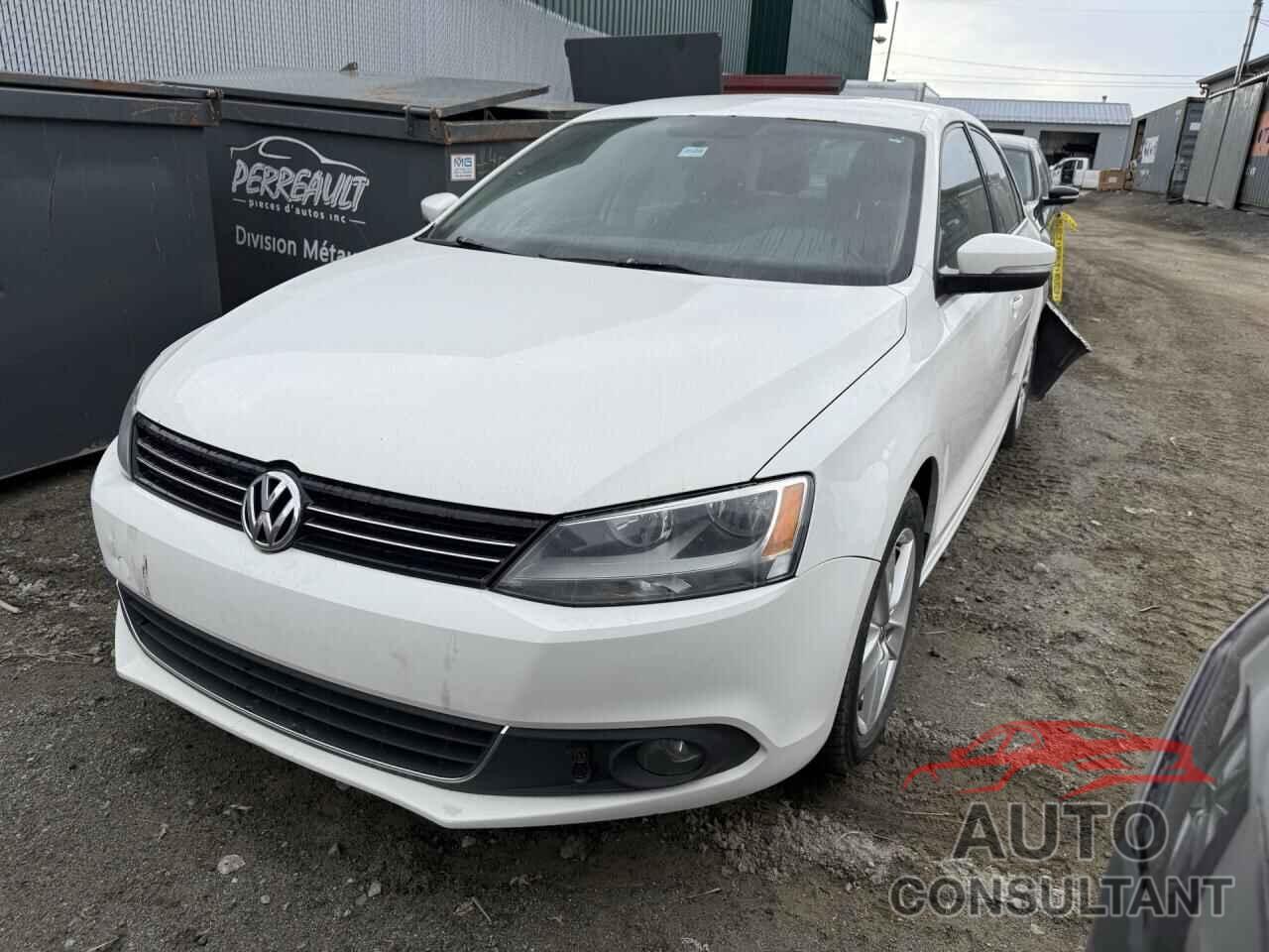 VOLKSWAGEN JETTA 2013 - 3VWDL7AJ5DM380509